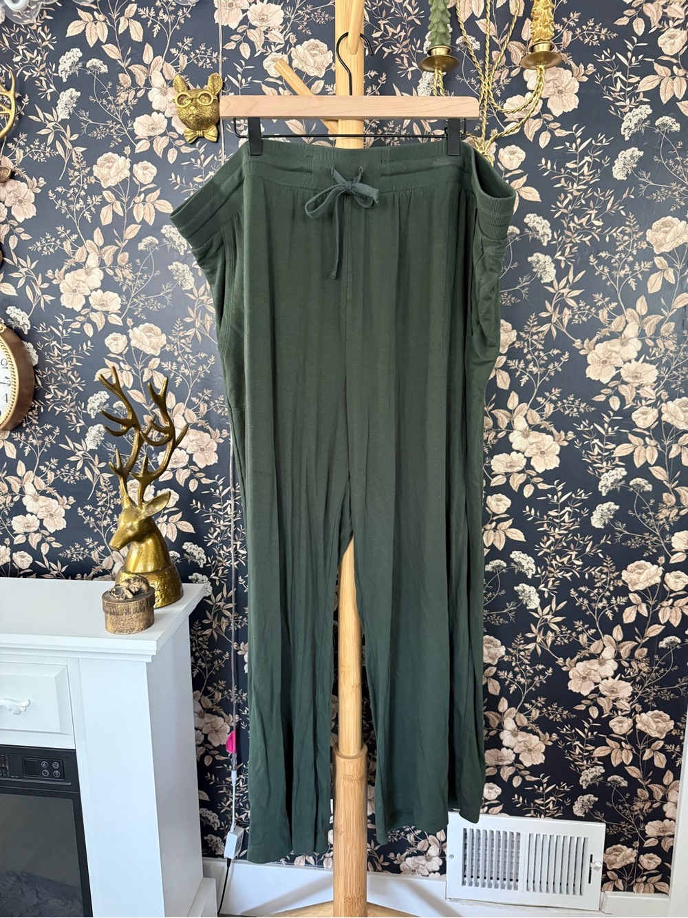 Terra & Sky Olive Green Wide-Leg Drawstring Pants